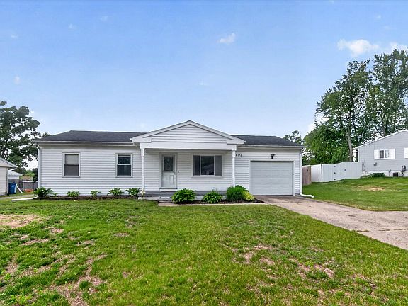 3rd image of 5605 Holly Dr