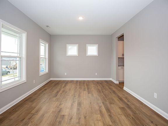 4th image of 621 Shaker Dr #Xailg5