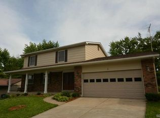6 Gum Tree Pl, Saint Charles, MO 63301