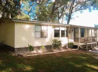 566 NE Magnolia Rd, Branford, FL 32008