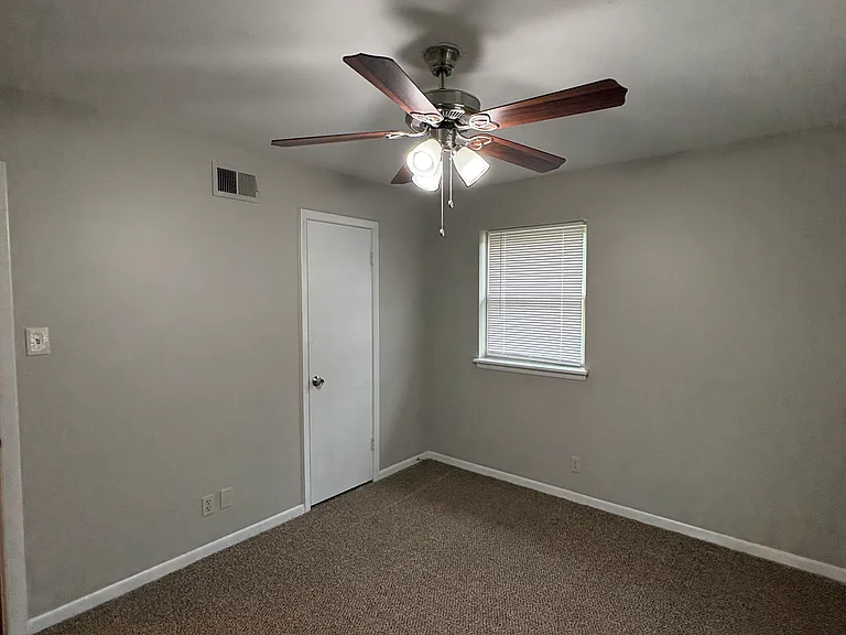 6609 Bluebird Dr — Photo 15