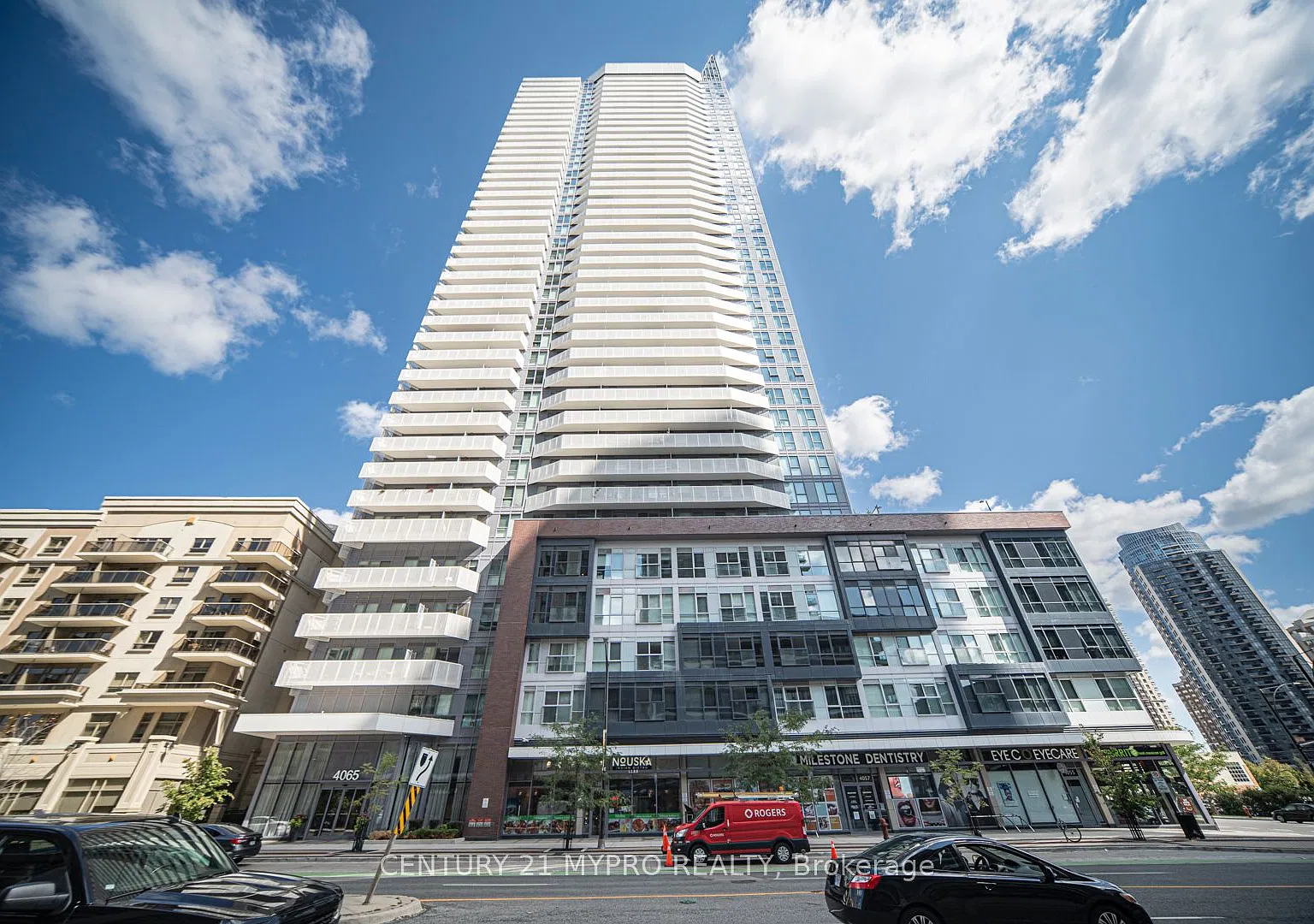 2 bed, $2,299 — Photo 1