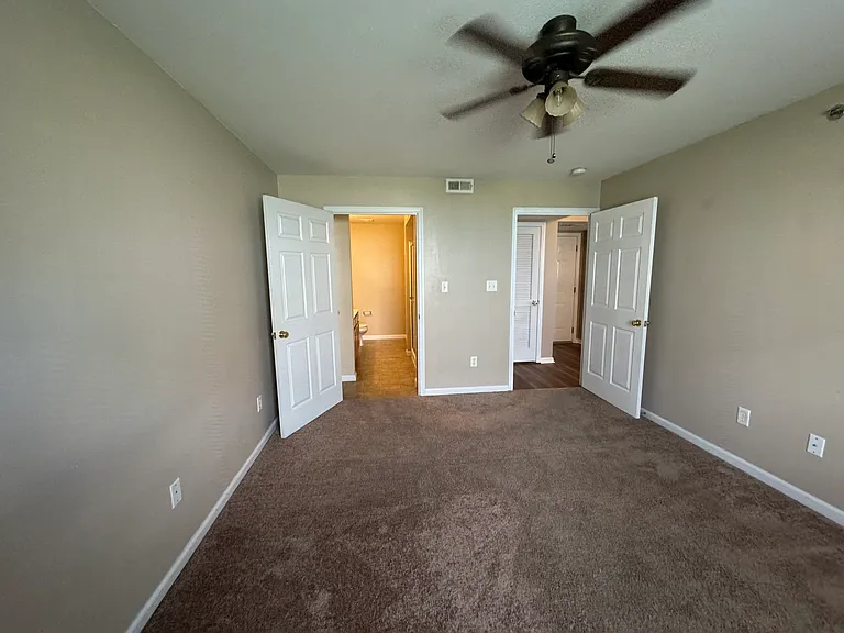 15102 Spring Creek Ln — Photo 15