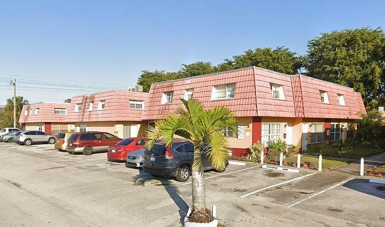 1st image of 5323 NW 27th Street #B4