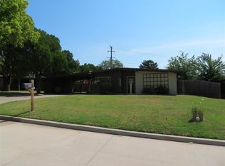 2807 NW Morningside Dr, Lawton, OK 73507