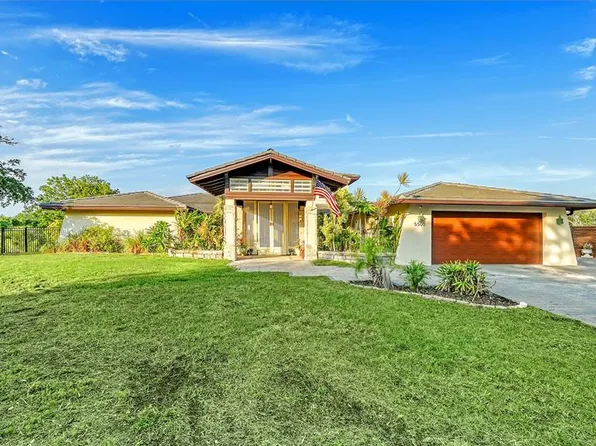 5500 Merrimac Dr, Sarasota, FL 34231