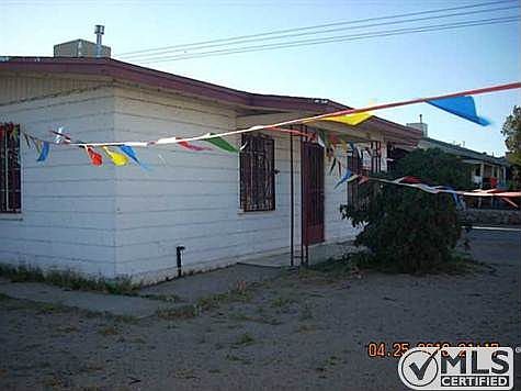 2nd image of 1101 Alaska St