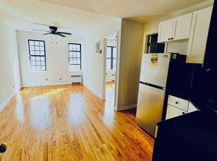 890 W Beech St APT 1A, Long Beach, NY 11561