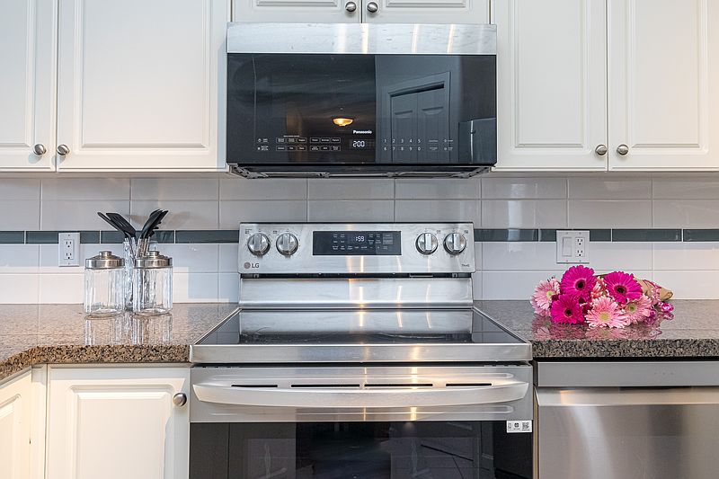 Victoria Apartment for rent - 2 Bedrooms — photo 7