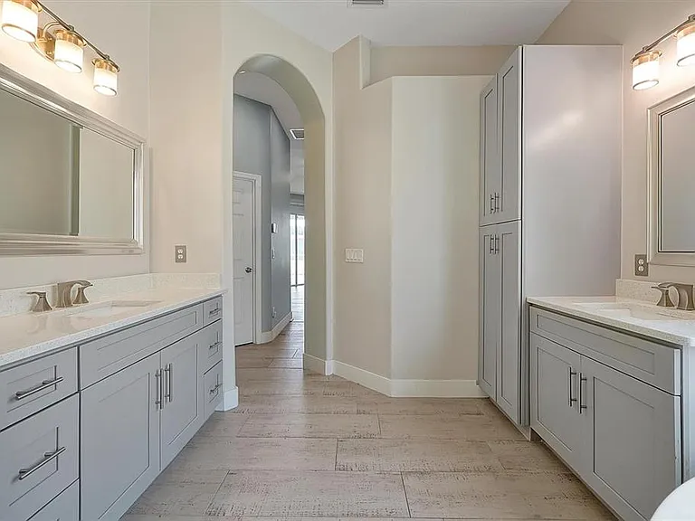 231 Lakay Pl — Photo 24