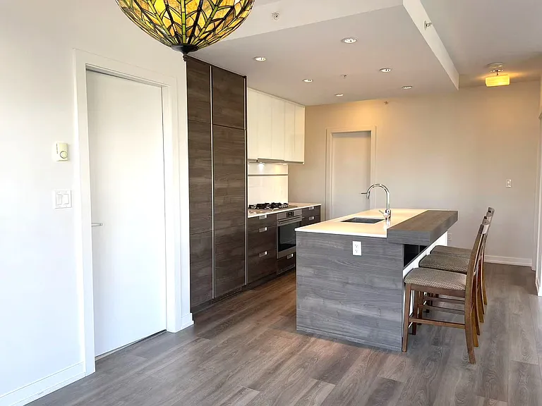 4688 Kingsway Way #5XX — Photo 3