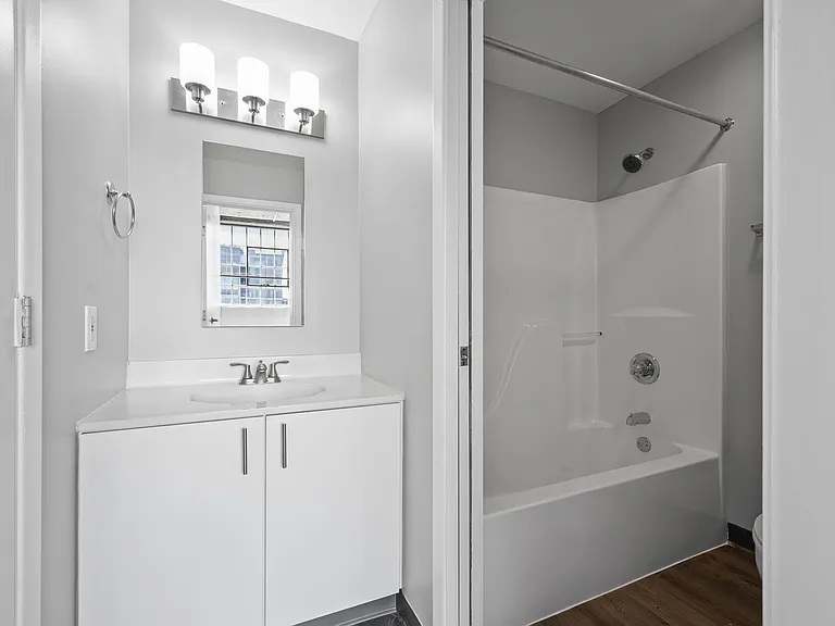 Apartments at Nautica — Photo 32