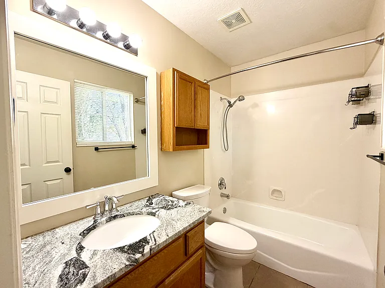 1434 N 2575 W — Photo 16
