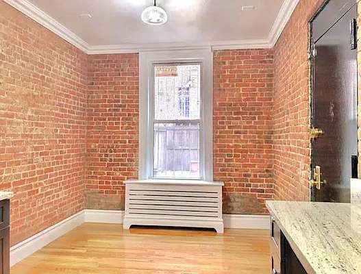 Rented by Matthew Gros-Werter, LREB  | media 22