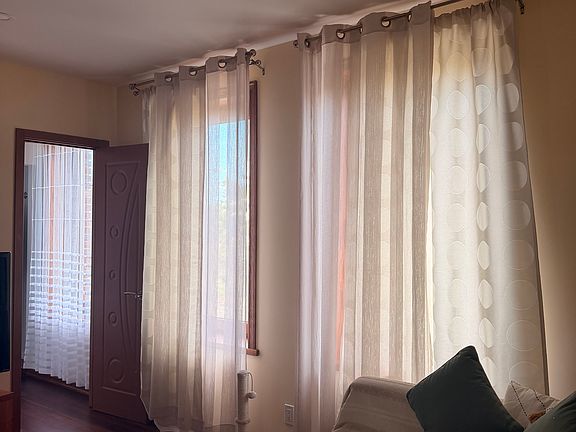 5th image of 3780 Surf Ave #2
