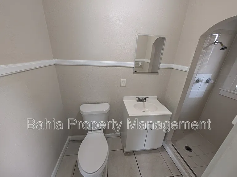 1013 20th Ave S — Photo 13