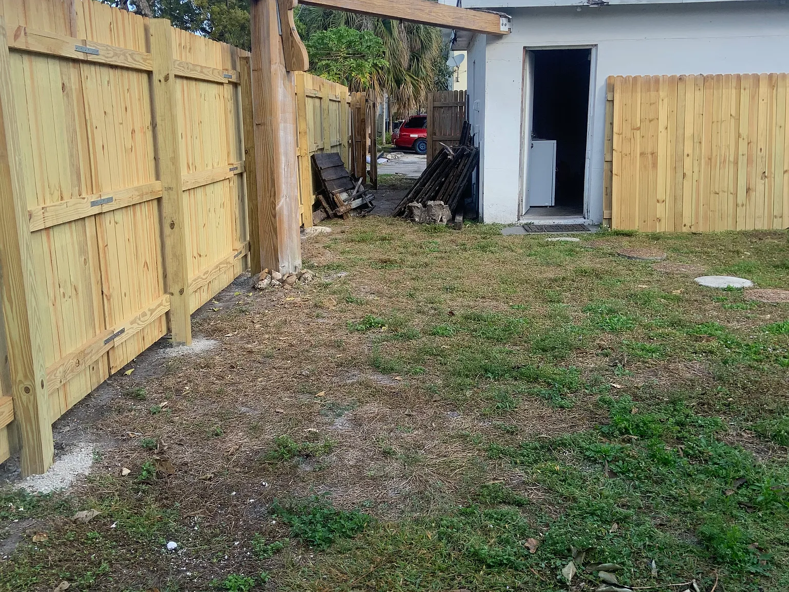 Funston St, Hollywood — Photo 4