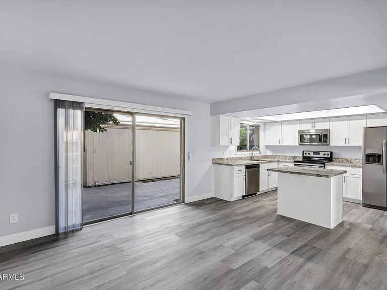 14 E Hermosa Dr — Photo 10
