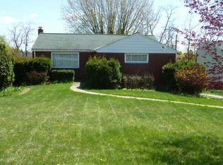 6130 Heberton Dr, Verona, PA 15147