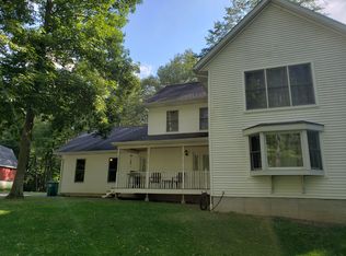 16949 Hart Rd, Montville, OH 44064