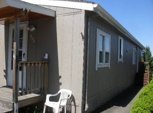 693 SW Livingston Pl, Troutdale, OR 97060