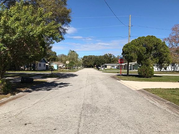 4th image of 6860 59th Ln N