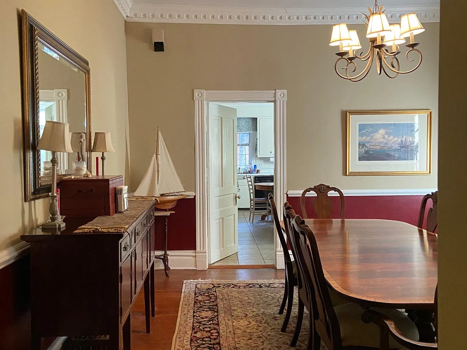 2525 Kensington Ave — Photo 1