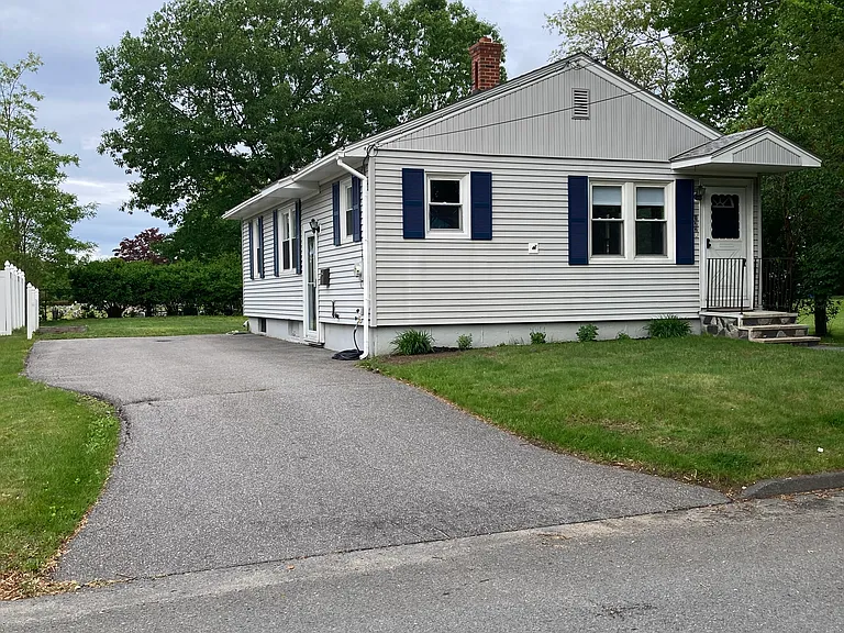 122 Dawson St — Photo 2
