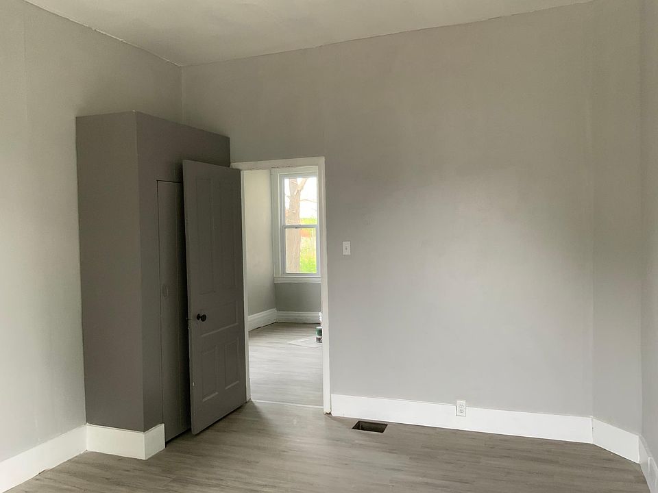 1st image of 1706 Edison Ave