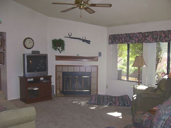 4th image of 921 S Val Vista Dr Unit 92