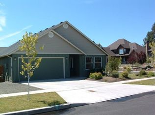 2979 NW Merlot Ln, Bend, OR 97703
