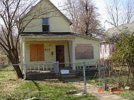 1st image of 915 Greeley Ave