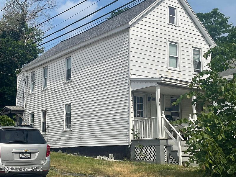 2nd image of 801-803 Cutler Street