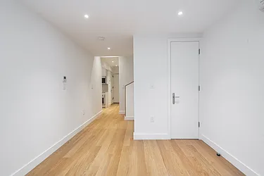 Rented by Akelius Real Estate Management