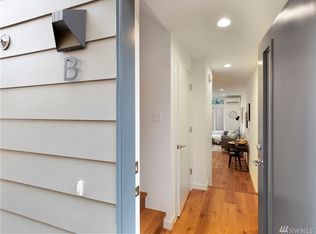 4516 40th Ave SW #B, Seattle, WA 98116