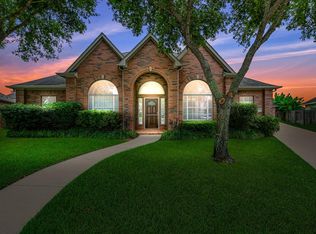 6915 Oak Bay Cir, Missouri City, TX 77459