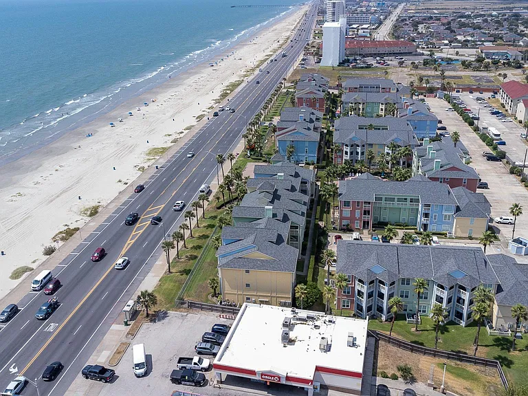 7000 Seawall Blvd #114 — Photo 22