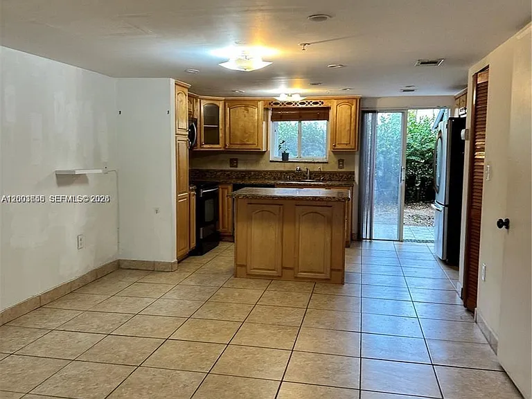 551 NW 82nd Ave #502 — Photo 37