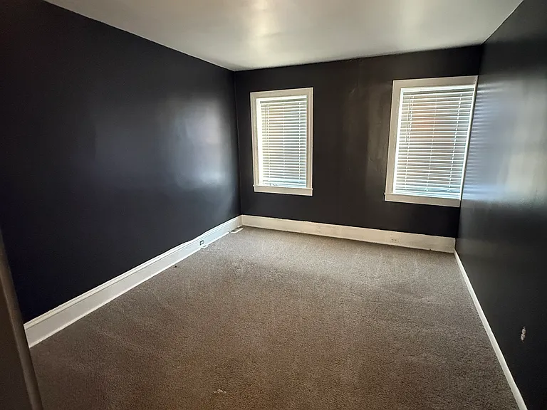 56 S Pershing Ave #B — Photo 8