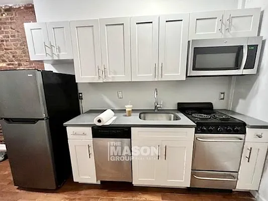 Rented by Mason Group LLC | media 12