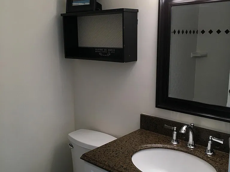 250 Sea Eagle Dr #7 — Photo 14