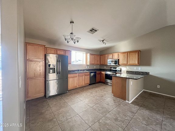 5th image of 14819 N MAUNA LOA Lane