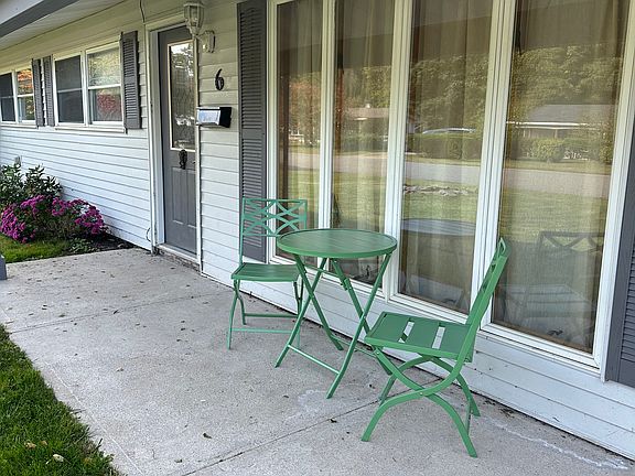 2nd image of 6 Princeton St