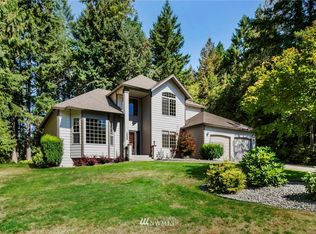 10505 Leeway Ave NW, Silverdale, WA 98383
