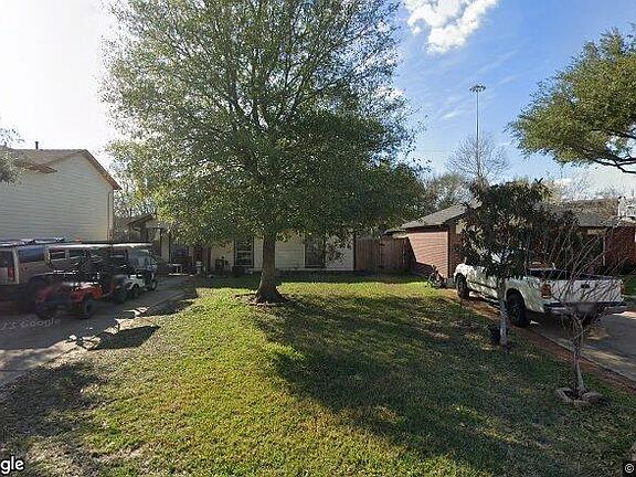 5th image of 12638 Golden Brook Dr