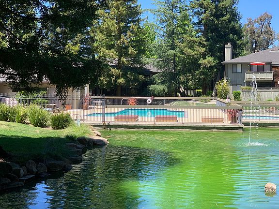 2nd image of 1515 La Terrace Cir