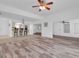 9 Regency Ct, Lehigh Acres, FL 33936