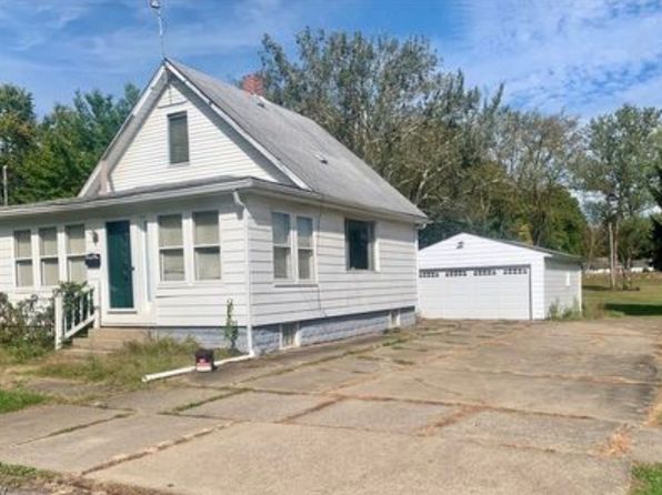 1345 Kellogg Ave