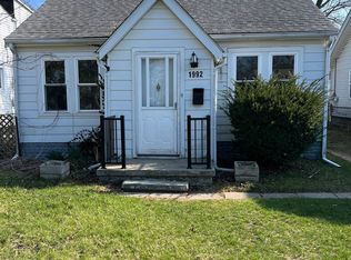 1992 Pearl Ave, Warren, MI 48091