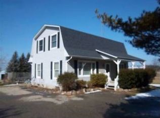 2116 Baldwin Rd, Lapeer, MI 48446